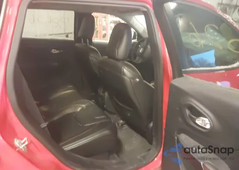 2019 Jeep Cherokee Trailhawk 4X4 from USA, damaged, VIN 1C4PJMBN4KD200953